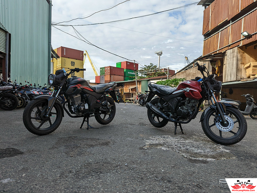 Honda CB150 Verza màu đen mờ